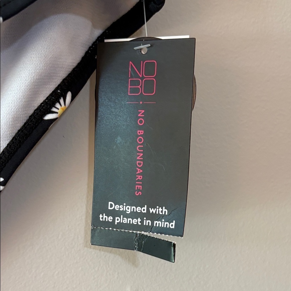 No Boundaries Black Daisy Swim Bottoms Size XL (15/17) NWT - Picture 2 of 7